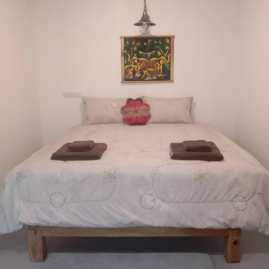 Navareeya House Seaview Ko Lanta Zewnętrze zdjęcie